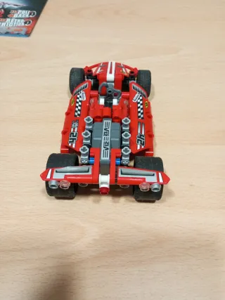 LEGO Technic Coche de Carreras 42011