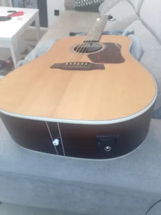 Guitarra Acústica vendo, cambio