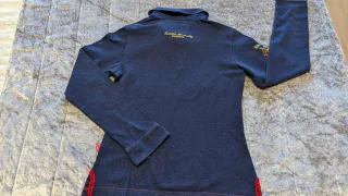 Polo Kilarny manga larga