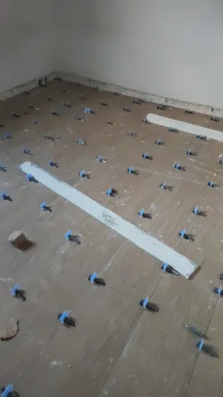 Pintor económico: Pintura de pisos