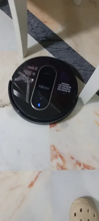 Robot Aspirador y friega suelos Cecotec