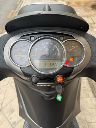 Piaggio Beverly 350 S Maxi Scooter 4.000€