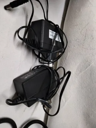 Cargadores de móvil (2 unidades)