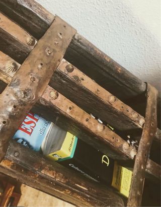 Pieza singular, vintage. Cuidada y diferente