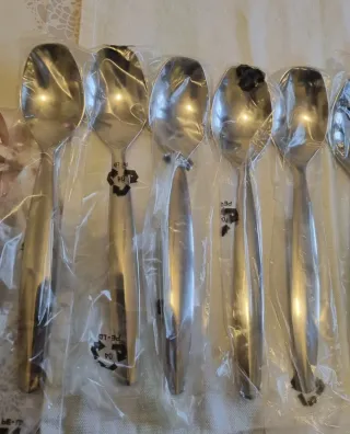 7 set posate Tupperware