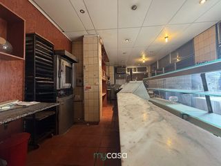 Local comercial en venta en Artigas - Llefià en Badalona