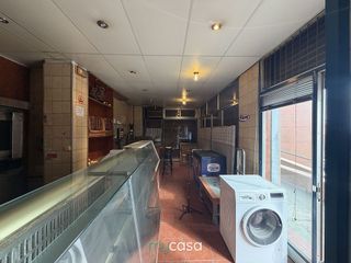 Local comercial en venta en Artigas - Llefià en Badalona