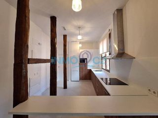 Piso en alquiler en Casco Histórico en Alcalá de Henares