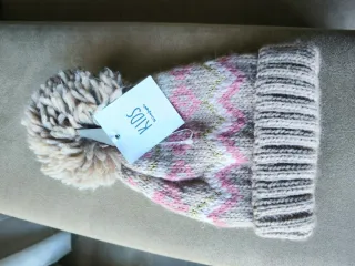 Gorro de lana para niña