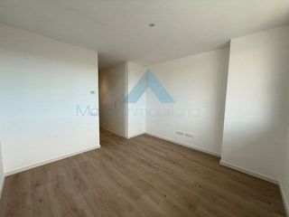 Casa adosada en alquiler en Valdebebas - Valdefuentes en Madrid