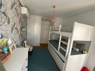 Casa adosada en alquiler en Apóstol Santiago en Madrid