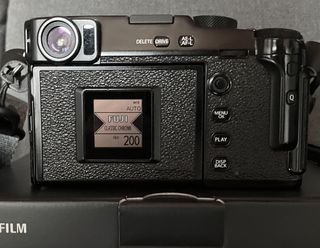 Fujifilm X-Pro3 + Lentes XF35mm y XF56mm y 16 mm