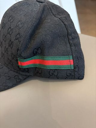 Cappello Gucci nero GG