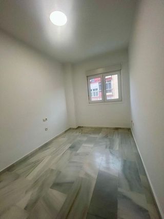 Piso en alquiler en San José - Varela en Cádiz
