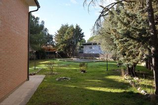 Chalet en alquiler en Colmenarejo