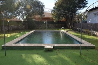 Chalet en alquiler en Colmenarejo