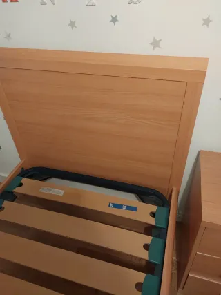 2 Somieres de madera con cabecero