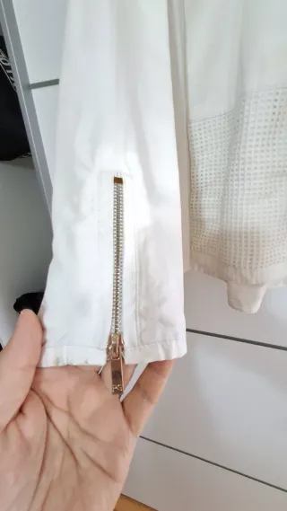 Gabardina Blanca Purificación García