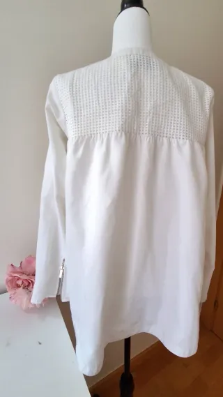 Gabardina Blanca Purificación García