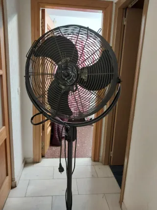 Ventilador Industrial Honeywell Negro