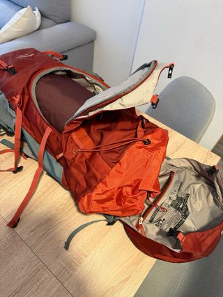 Mochila Deuter Aircontact 45+10 Roja