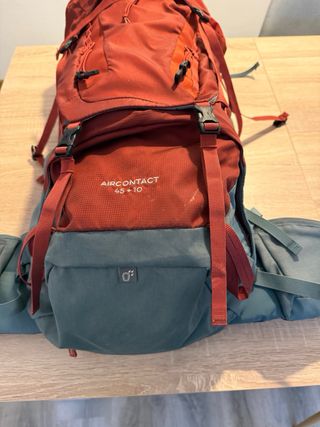 Mochila Deuter Aircontact 45+10 Roja