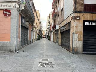 Local comercial en venta en Centre en Badalona