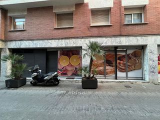 Local comercial en venta en Centre en Badalona