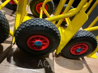 Carretilla Almacén Rueda Neumática 300 Kg