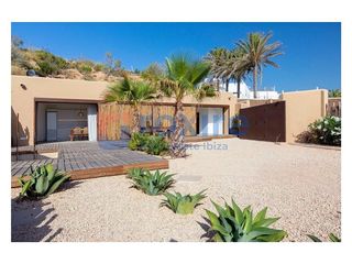 Chalet en alquiler en Cala Vedella - Cala Tarida - Cala Conta en Sant Josep de sa Talaia