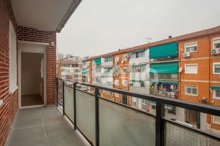 Piso en alquiler en Reyes Católicos en Alcalá de Henares