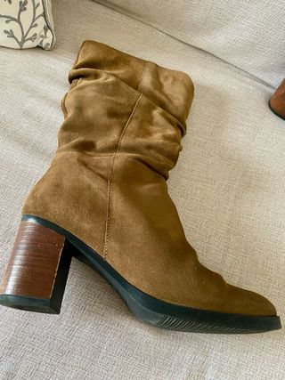 Botas de piel marrones