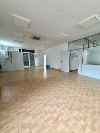 Local comercial en alquiler en Campanar en Valencia