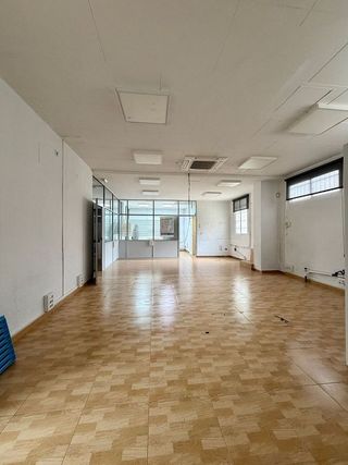 Local comercial en alquiler en Campanar en Valencia