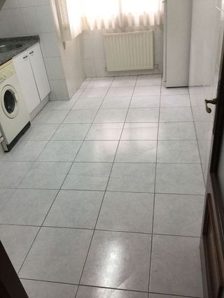 Piso en alquiler en El Llano en Gijón