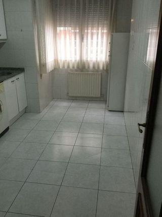 Piso en alquiler en El Llano en Gijón