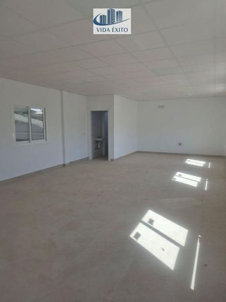 Nave industrial en alquiler en Renfe - Bulevar 1º y 2º Fase en Jaén