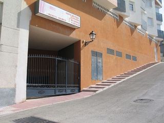 Local comercial en venta en Torre del Campo