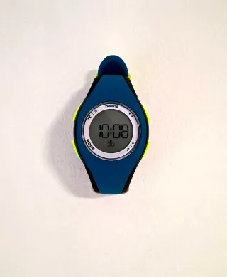 Reloj Decathlon multifunción