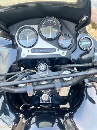 Triumph Tiger 900 Trail 90s