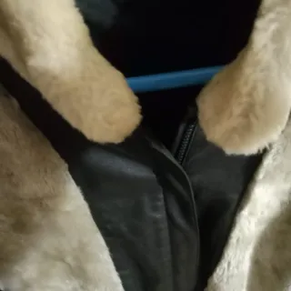 Chaqueta Vintage Cuero Negro y Piel Beige