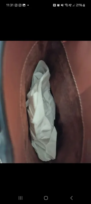 Botas negras de cuero con punta cuadrada