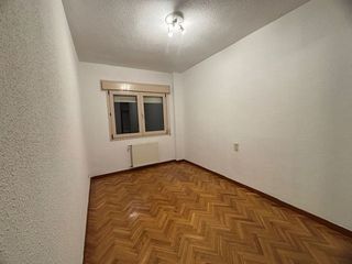 Piso en alquiler en Buenavista-Valparaíso-La Legua en Toledo