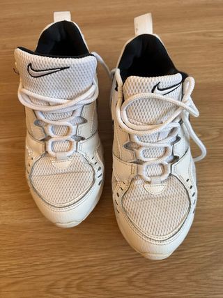 Zapatillas Nike Air Talla 38.5