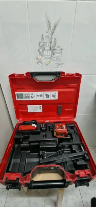 Nivel Láser HILTI PM 30-MG