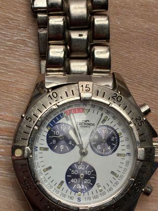 Reloj Tecnnos Quartz Cronógrafo Plata