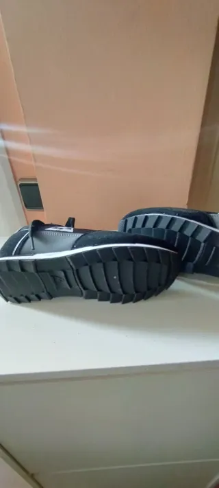 Deportivas Le Coq Sportif Negras y Grises