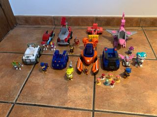 Paw Patrol Patrulla Canina 8 coches y figuras