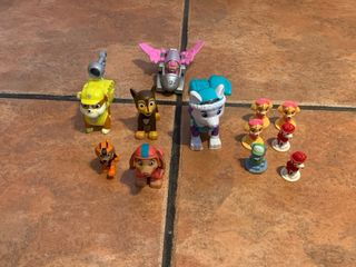 Paw Patrol Patrulla Canina 8 coches y figuras