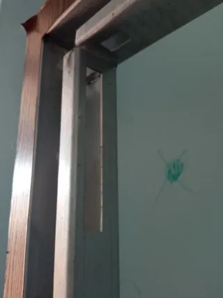 Puerta de seguridad Ocupa con 2 llaves